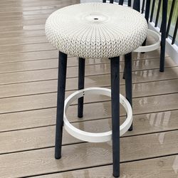 Outdoor stools