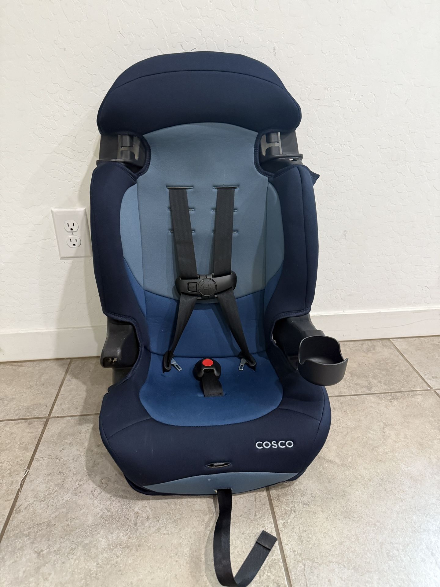 Cosco Kids Finale DX 2-in-1 Booster Car Seat, Forward Facing Toddler Car Seat