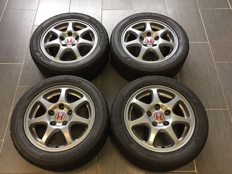 Gunmetal Integra Type R wheels w/ 205/50/15 Nitto NT05