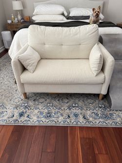 Love seat
