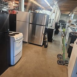 Blow Out Sale Store Full Of Nice Like Brand New Lightly Used Reconditioned Certified  Free Warranty Free Financing Available 90day TO Pay 