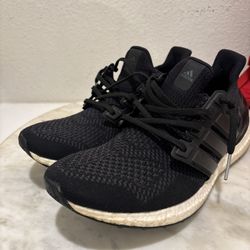 🔥 adidas Ultra Boost “Core Black” – 2015 Release – Size 11 Used 🔥