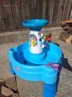 Kids water table
