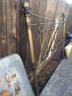 Heading bed. Width 74 inches, height 56 inches