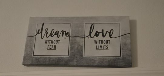 2 Wall DecorS