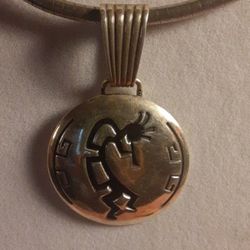 HOPI STERLING HANDMADE KOKOPELLI PENDANT c1970 on 925 CHOKER NECKLACE 