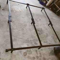 Universal Bed Frame (Full/Queen/King )