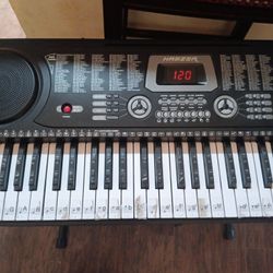Hammer Keyboard  With Stand