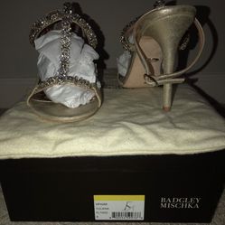 Badgley Mischka Yuliana 