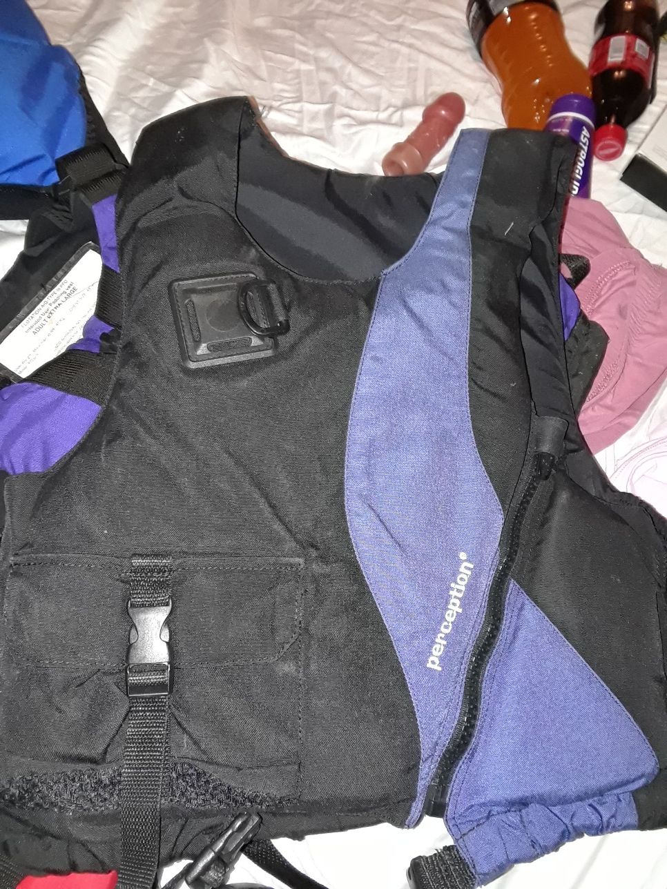 Perception life vest adult small