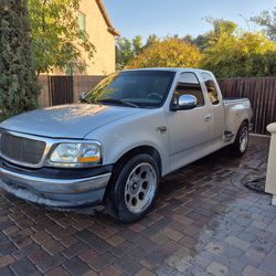 2001 Ford F150 5.4 Supercab Stepside