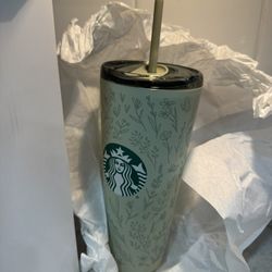 Winnie The Pooh And Pals 24oz Stainless Steel Starbucks Tumbler With Straw