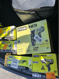 1/2” high torque impact/16 gauge finish nailer/Hp multi tool/7 batteries