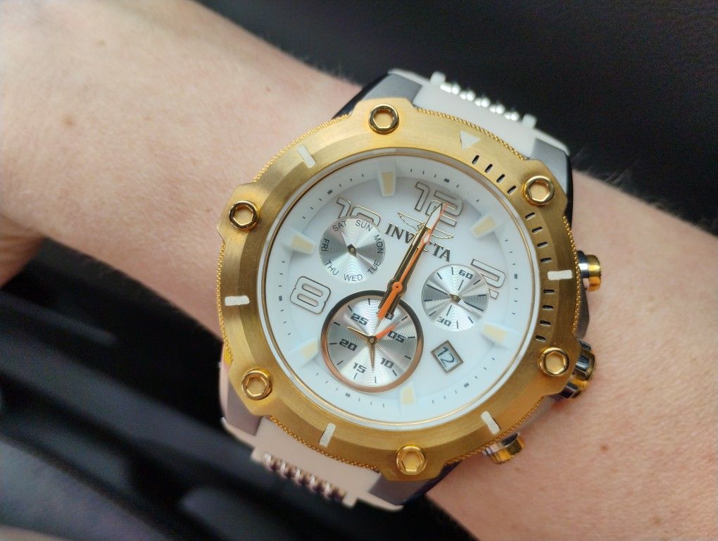 Invitica Mens Speedway Chrono Dover Watch