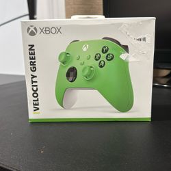Xbox Wireless Controller – Velocity Green – Brand New