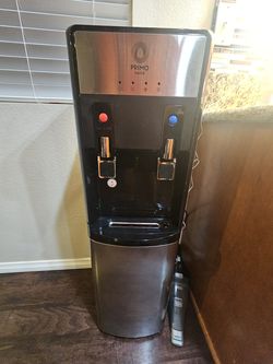 Primo Water Dispenser + 5 Gallon Water Bottles – Like New