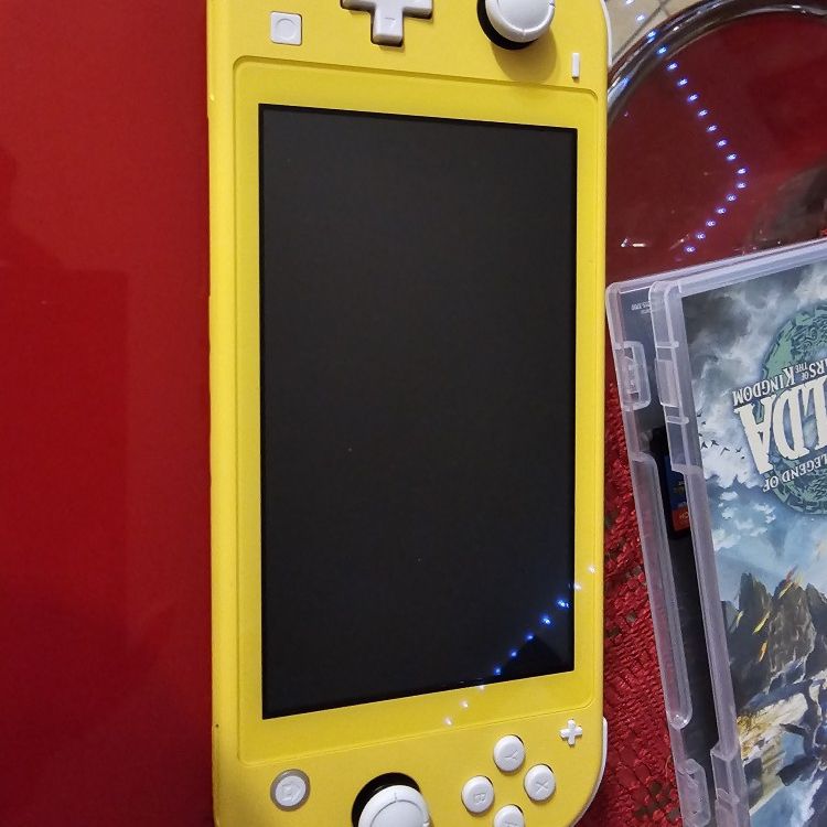 Nintendo Switch Lite, Includes Totk And 4 Games