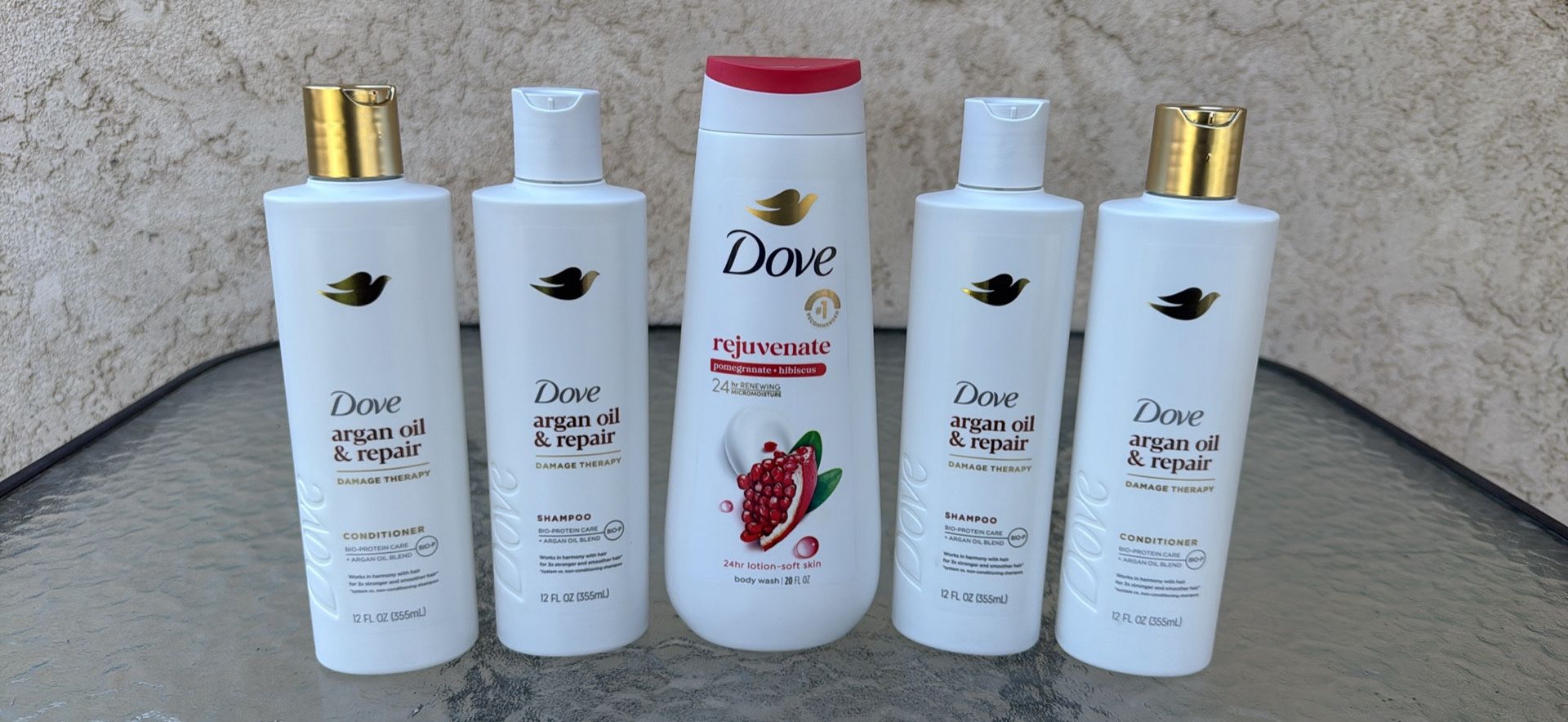 Dove Shampoo/ Conditioner & Body Wash Bundle