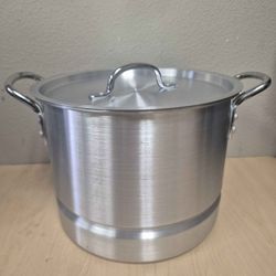IMUSA aluminum steamer or stockpot,