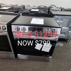 30 In. 6.3 Cu. Ft. Single Oven Slide In Elctric Range With 5 Elements 