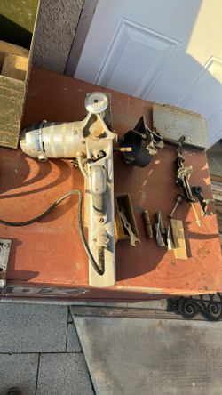 Vintage Stanley Planer Type J4A-H Whit Attachments And 3 Extra Good Blades On Case For 175 Dls Hablo Español And English Only Interested People 
