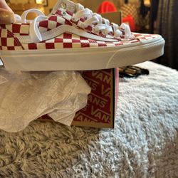 brand new vans