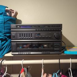 Panasonic Quartz digital Synthesizer Double Cassette Deck  With Stereo Control Amplifier Am Fm Radio 