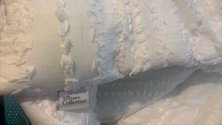 White puffy comforter