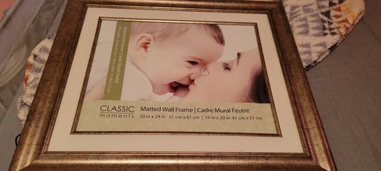 Frame 20 x 24