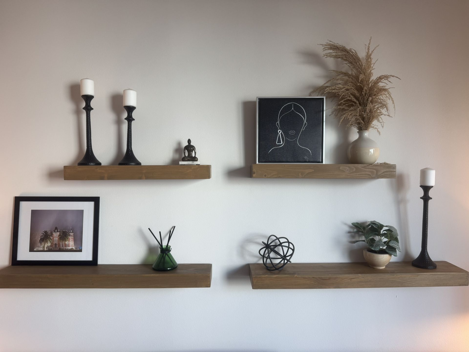 Wall Decorations Set