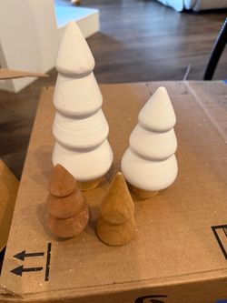Wooden table decor Christmas tree