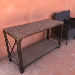 Farmhouse Table 