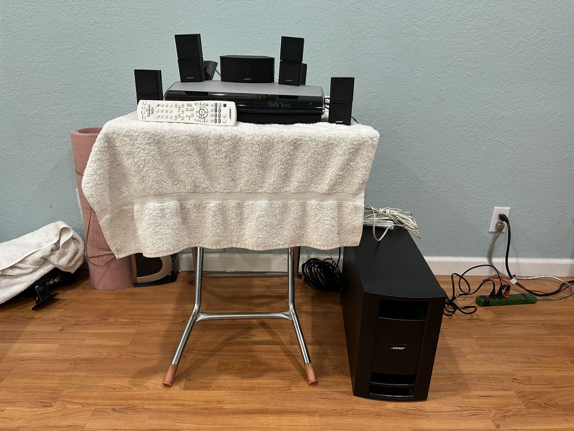 Completed Bose Lifestyle AV48 Media Center, PS48 III Powered Subwoofer, 5 Bose Cube Speakers, Remote, Speaker Wires, Power Supply…..