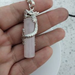 Rose Quartz Pendant Necklace 