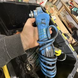 Makita 4” Angle Grinder 