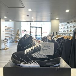 Jordan 5 retro OG Black Metallic Reimagined multiple sizes