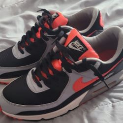 Nike Air Max 90