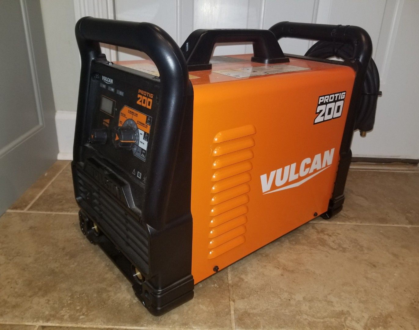 Vulcan ProTig 200 Welder for Sale in Grayson, GA OfferUp