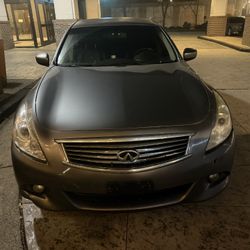 2010 Infiniti G37