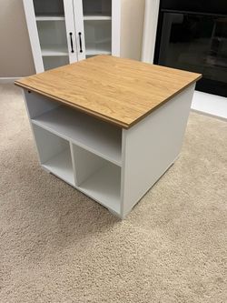 IKEA Skruvby Coffee Table in White