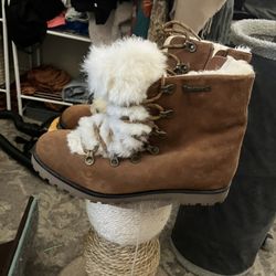 Bear Paw Boots Women Size 10