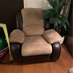 Coach Sofa Recliner 