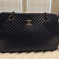 Chanel Dark Blue Chevron Quilted Shoulder Bag.