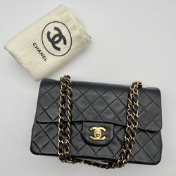 Chanel Vintage Purse Authentic for Sale in Miami, FL - OfferUp