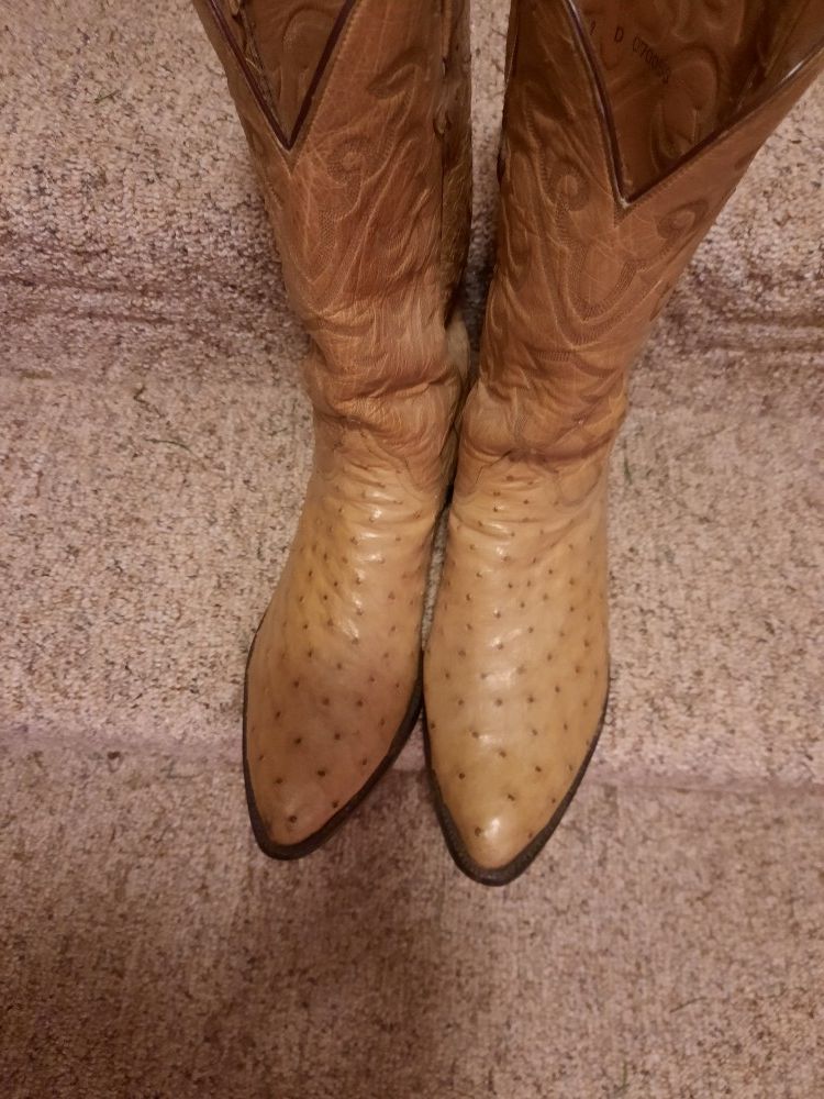 Lucchese men ostrich boots 11d
