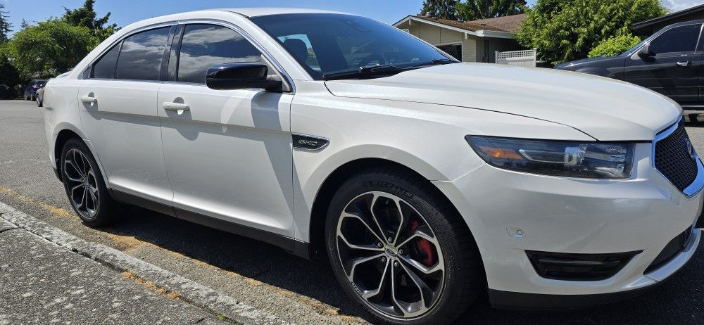 2013 Ford Taurus