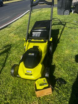 RYOBI LAWN MOWER  40V HP Brushless 20 in. Cordless Battery Walk Behind Push Lawn Mower with 6.0 Ah Battery and
