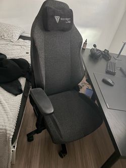 secret labs gaming chair