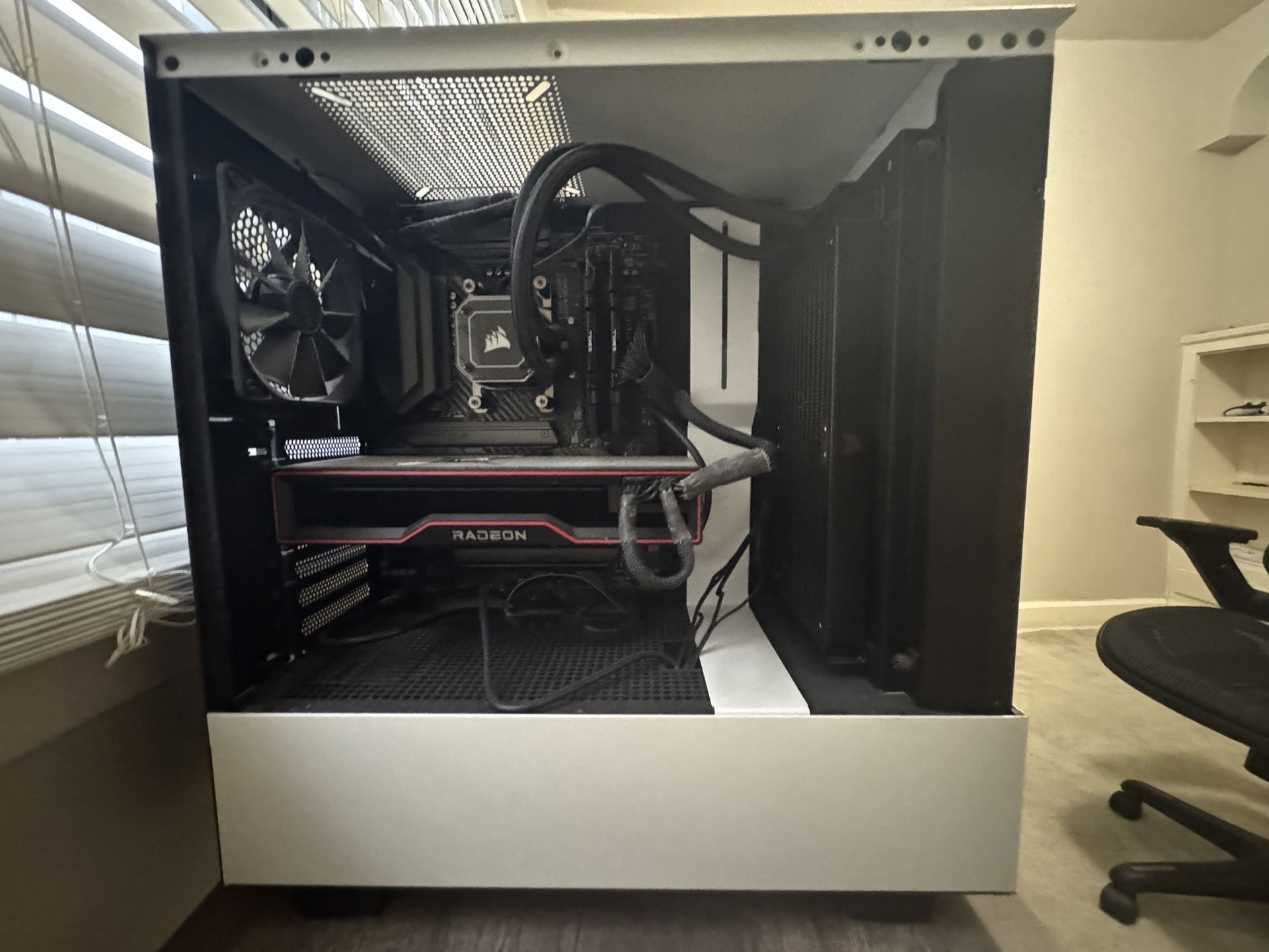 Prebuilt 6800XT Gaming PC with Keyboard and Mouse Bundle – $1400 !