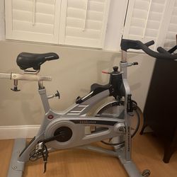 Schwinn Evolution Exercise Bike